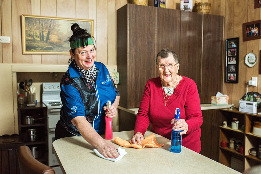 Programs_Aged-Care_Intereach-2020-155